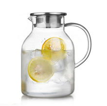 Clear Borosilicate Glass Pitcher Jug with lemons and Ice