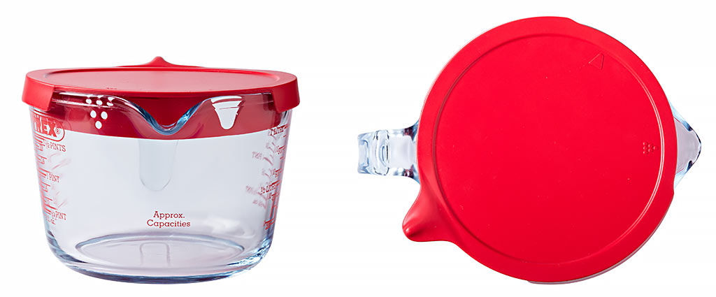 Pyrex 2 Cup Measuring Cup with Red Cover 